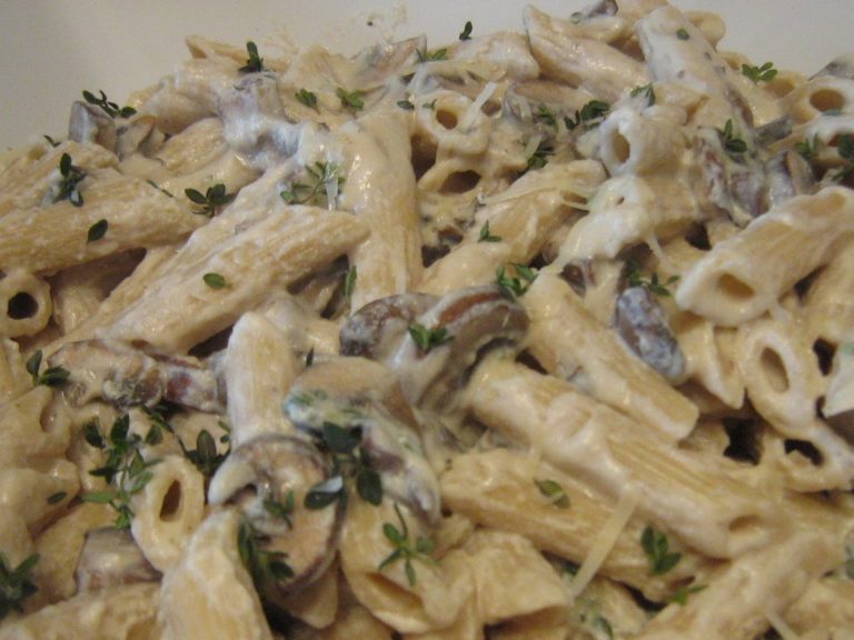 Meatless Monday – Penne with Mushroom Sauce