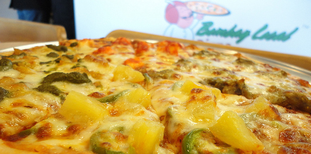 Bombay Local Pizza: A Bold & Not So Local Taste in Voorhees