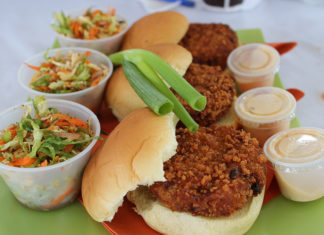 winning crab cake Shore Crab Cake Cook off 2013