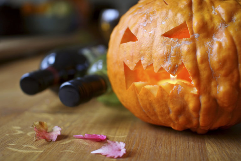 Top 10 Spooky Halloween Wines