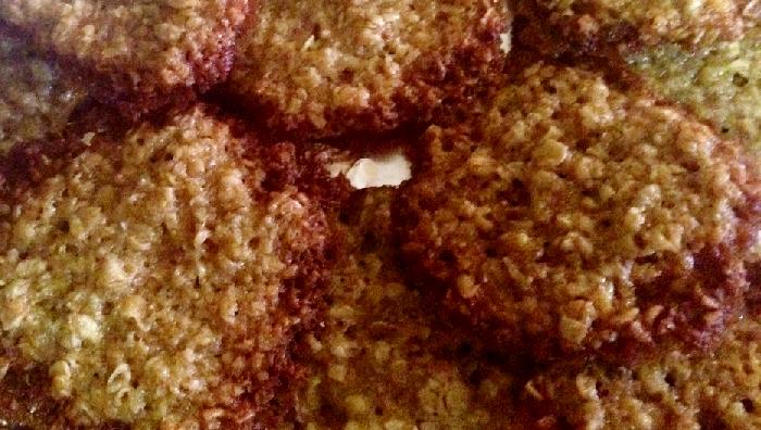 Recipe: Butterscotch Lace Cookies