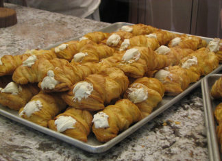 Like a “Cake Boss”—Carlo’s Opens in Morristown