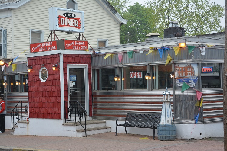 Keyport’s Broad Street Diner