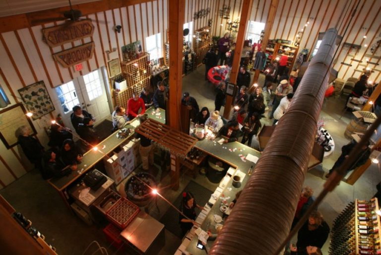 Holiday Wine Trail Weekend, November 27 to 29