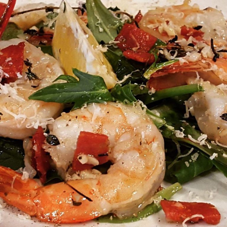 Aquila Pizza al Forno in Little Falls