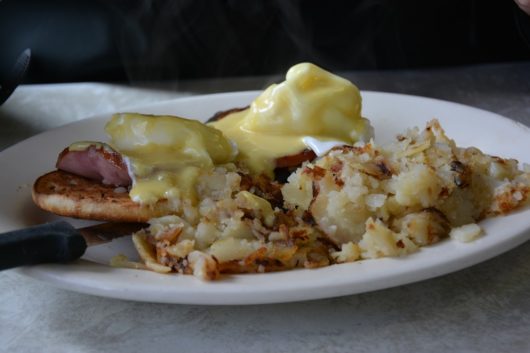 Eggs benedict, Summit Diner, Michael C. Gabriele, Jersey Bites