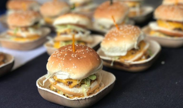 It’s a Tie at the Great Jersey Shore Burger Contest