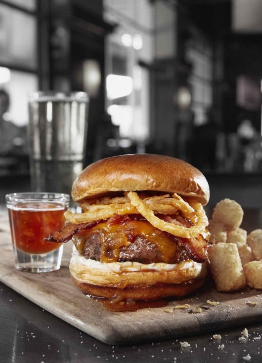 Bar Louie, Woodbridge, Susan Bloom, Jersey Bites