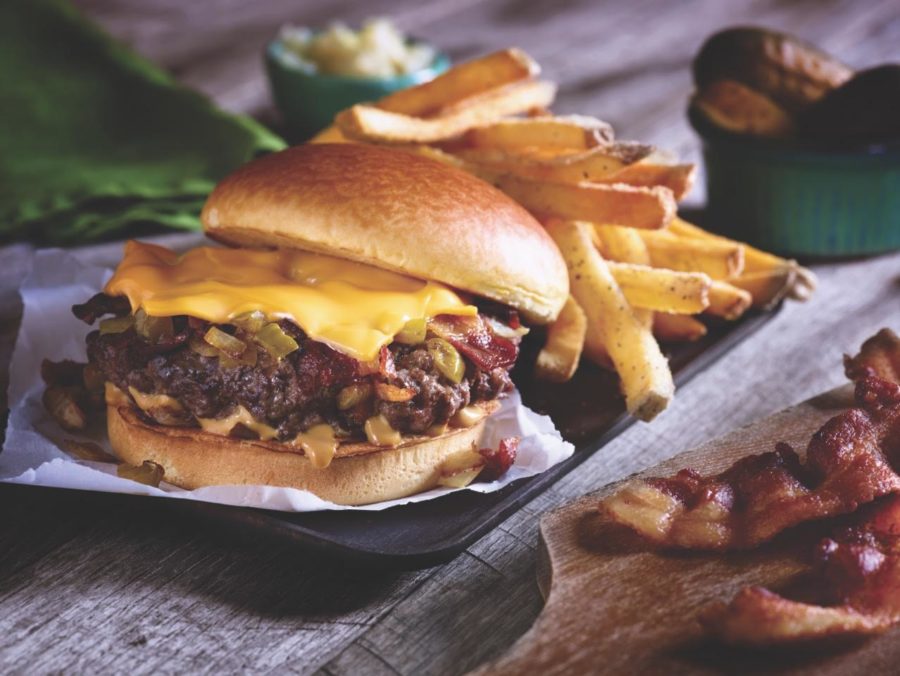 Applebees cheeseburger