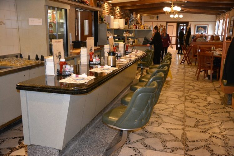 The Mastoris Experience: Built upon Diner Traditions