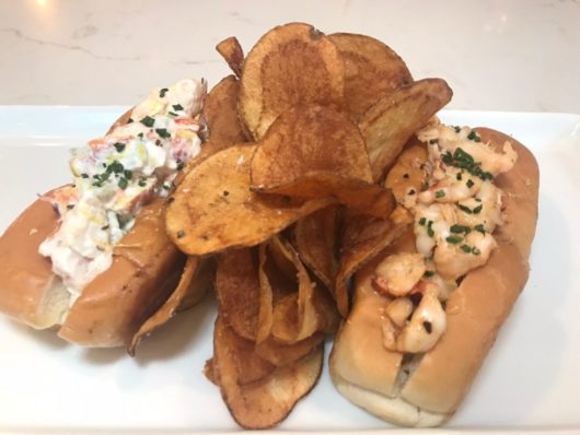 Lobster roll, Charlie's of Bay Head, A Lady Walks into a Bar, Jersey Bites