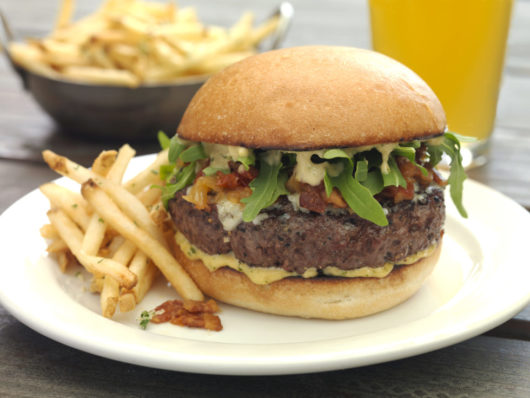 Creek burger, Salt Creek Grille – Princeton, Jersey Bites, sponsored post