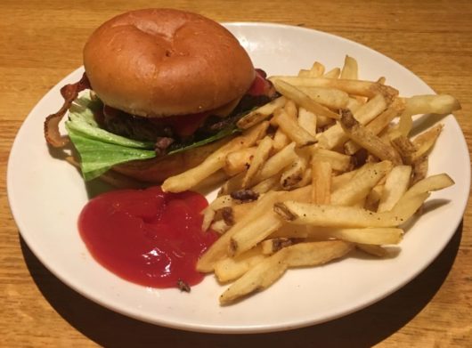 Two Fat Guys Podcast, Jersey Bites, Applebee's