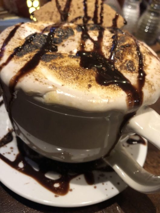 Moorestown Mall, Christina Carrell, Hash House a Go Go, Jersey Bites