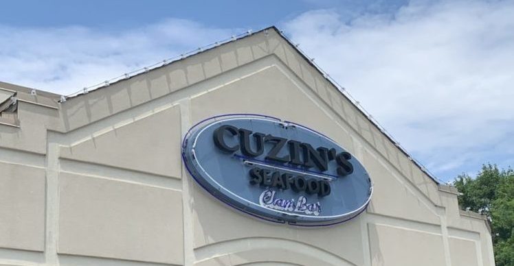 Cuzin's, Marlboro, Seafood, Cocktails, Gabrielle Garofalo, A Lady Walks into a Bar, Jersey Bites