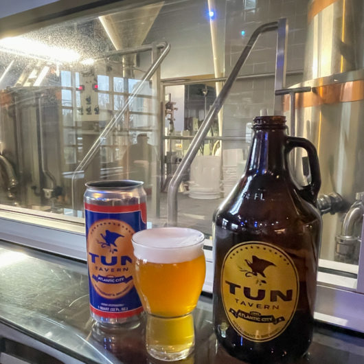 Tun Tavern Crowlers and Growlers