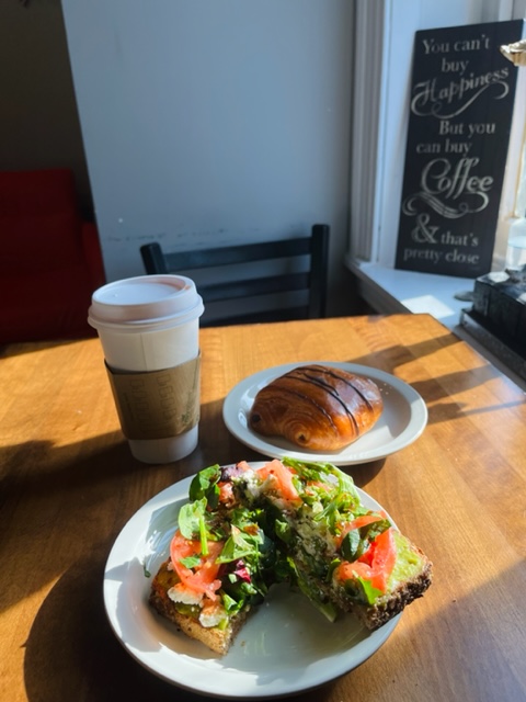 Colonial Cafe, in Mt. Holly