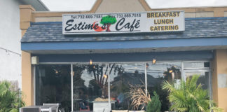 Estime's Cafe exterior