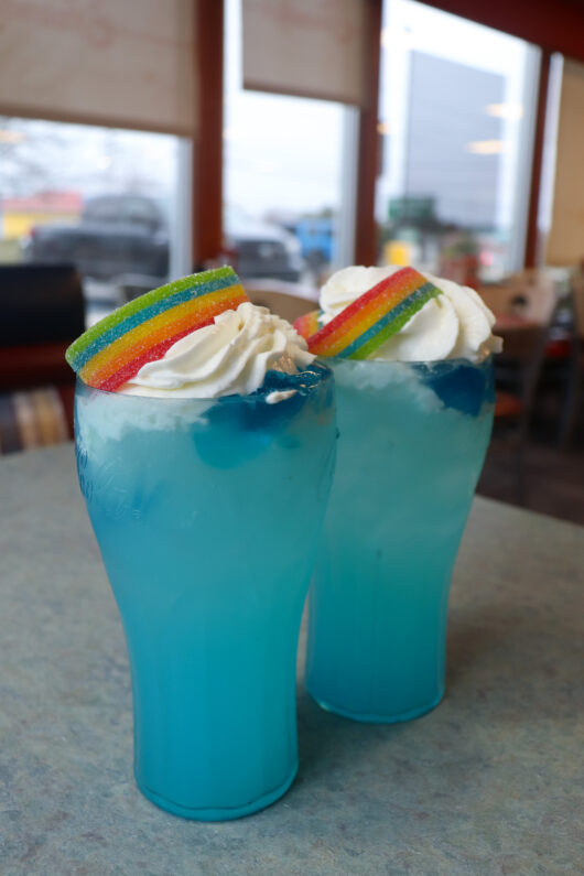 Friendly's, NJ, new spring menu, Jersey Bites, over the rainbow refresher