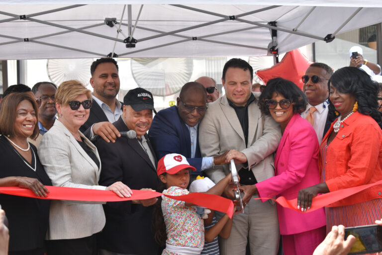 Paterson Welcomes a New Iteration of Mr. G’s Diner