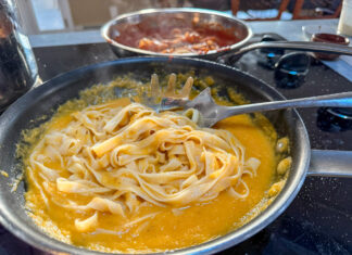 Yellow Heirloom Tomato Sauce Recipe from The Farm at Glenwood Mountain Heirloom Yellow Tomato Sauce Recipe